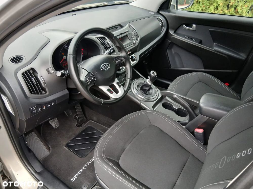 Kia Sportage 1.6 GDI Business Line L 2WD - 23