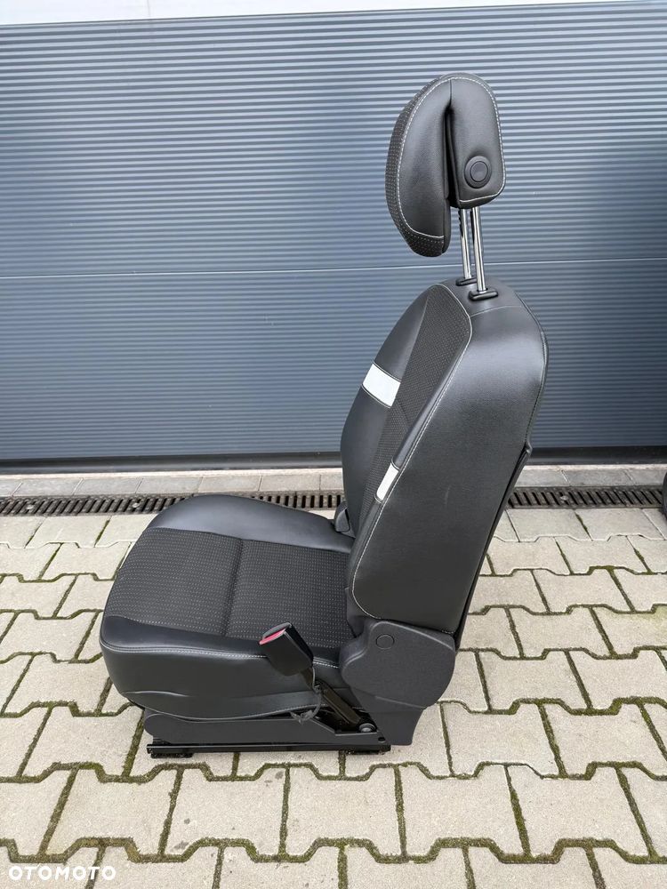RENAULT SCENIC III FOTEL PRZEDNI PRAWY GRZANY PÓŁSKÓRA - 3