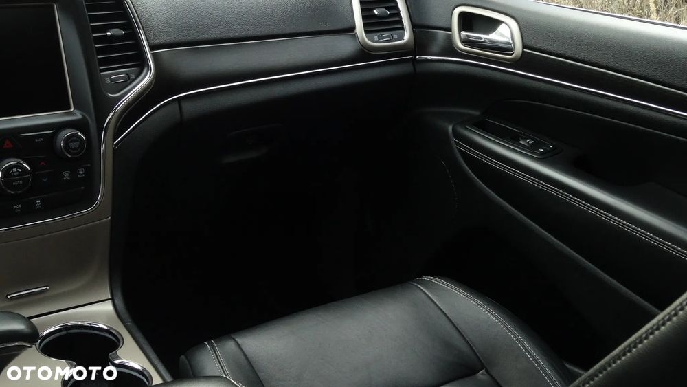Jeep Grand Cherokee 3.6 V6 Limited - 15