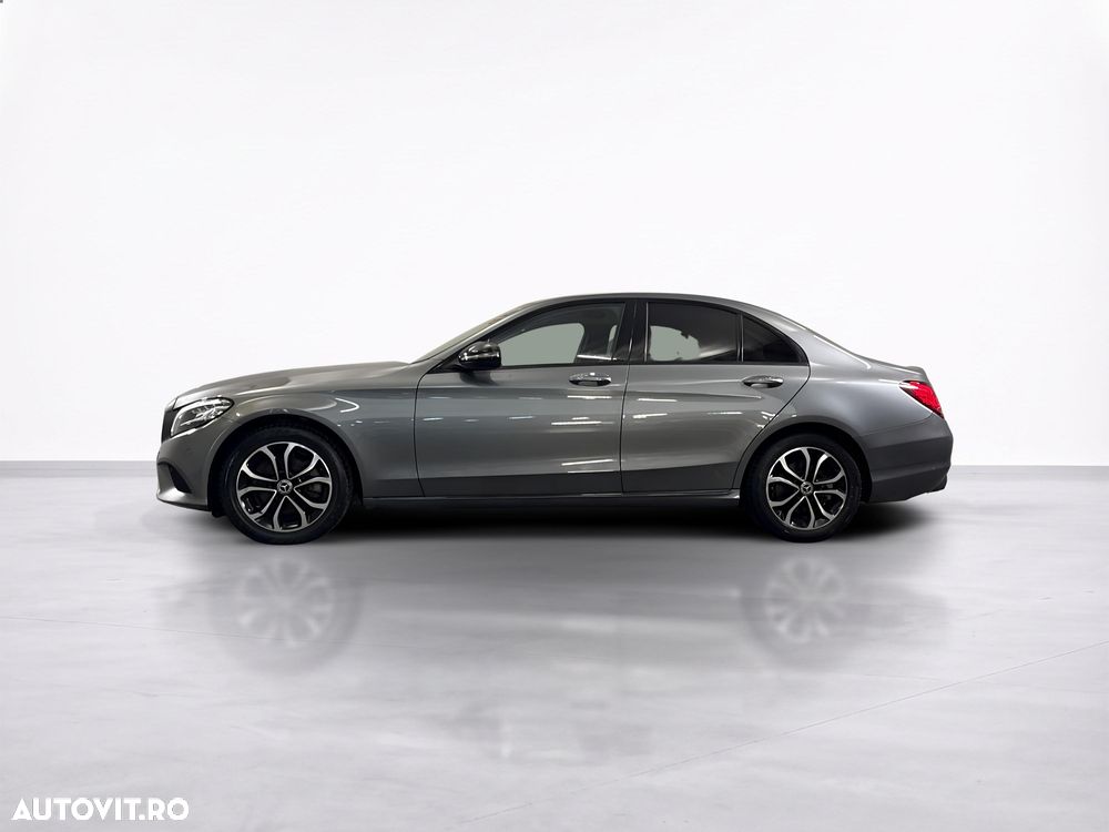 Mercedes-Benz C 2019 photo 2