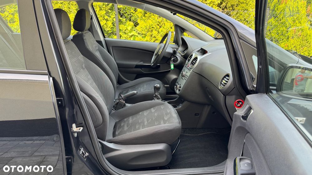 Opel Corsa - 30