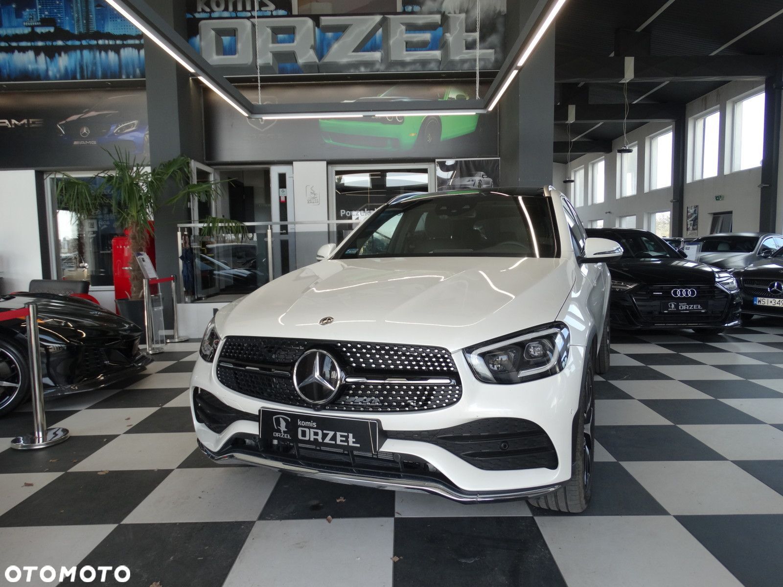 Mercedes-Benz GLC - 1
