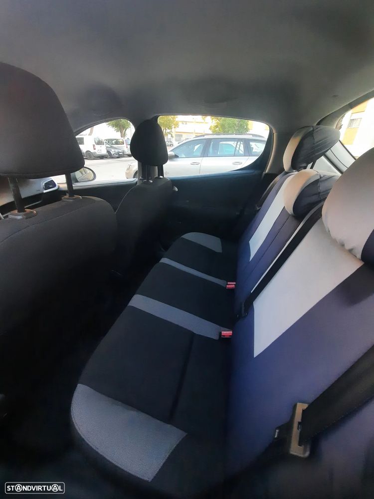 Peugeot 207 1.4 16V Open - 12