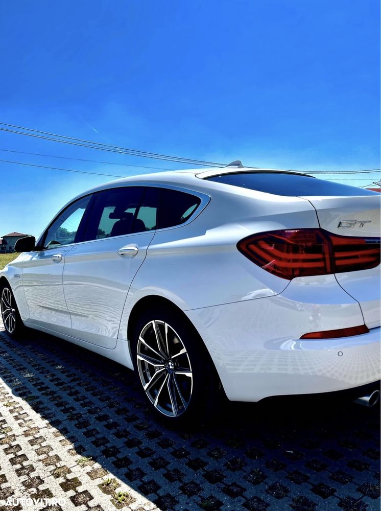 BMW Seria 5 520d Aut. Luxury Line - 5