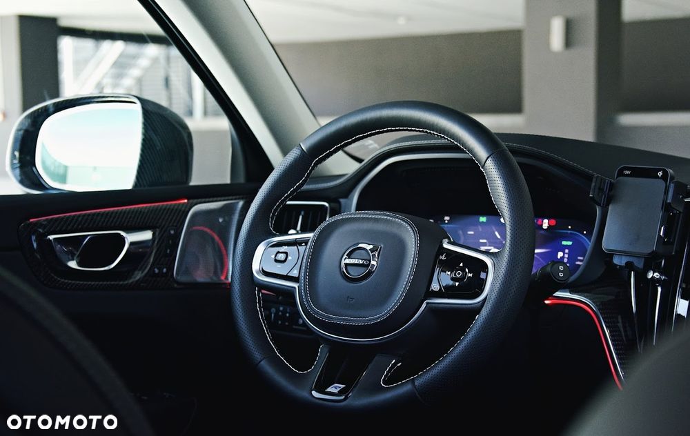 Volvo XC 60 T8 Plug-In Hybrid AWD Ultimate Dark - 15