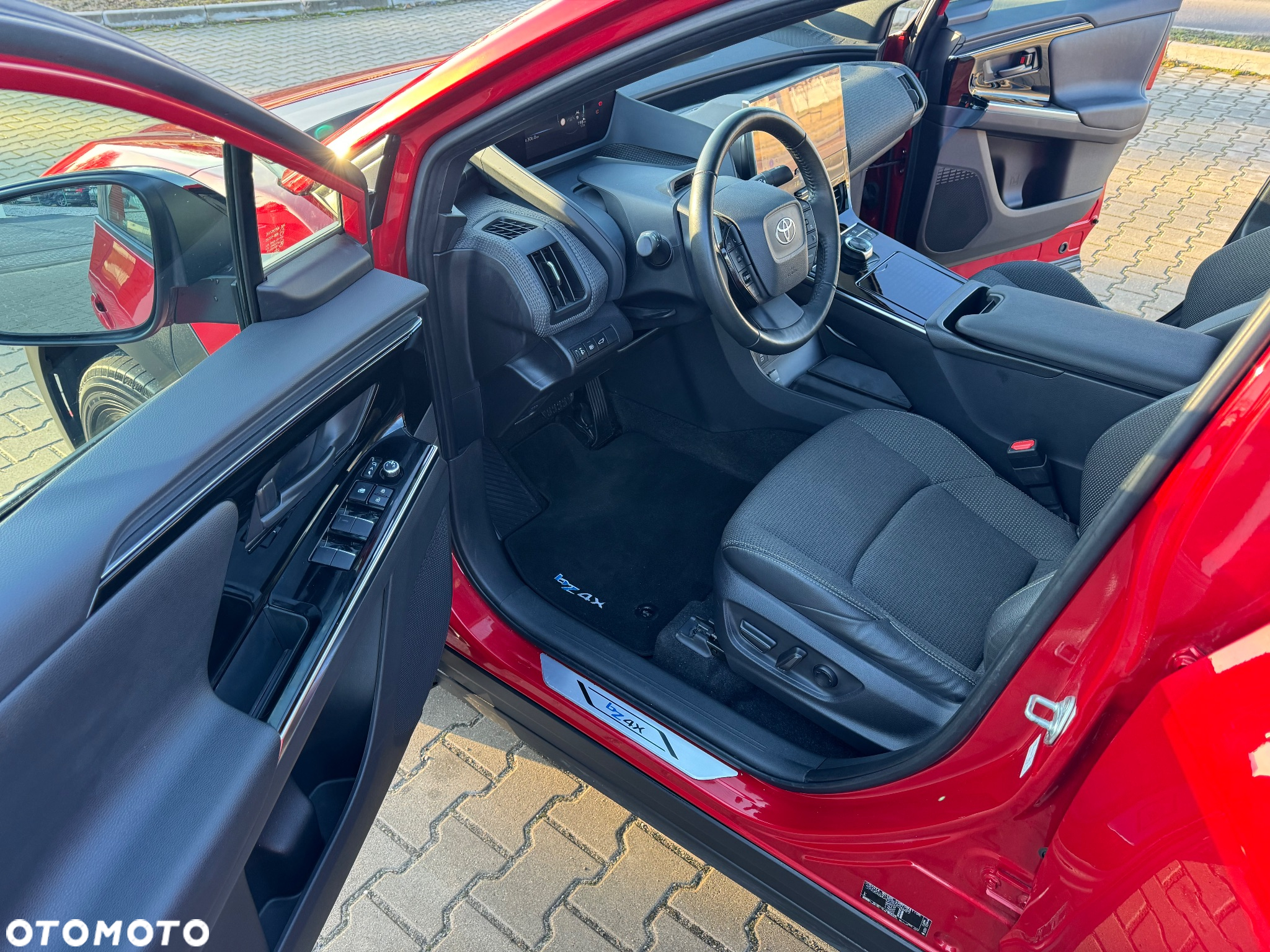 Toyota bZ4X 71.4kWh Executive - 27