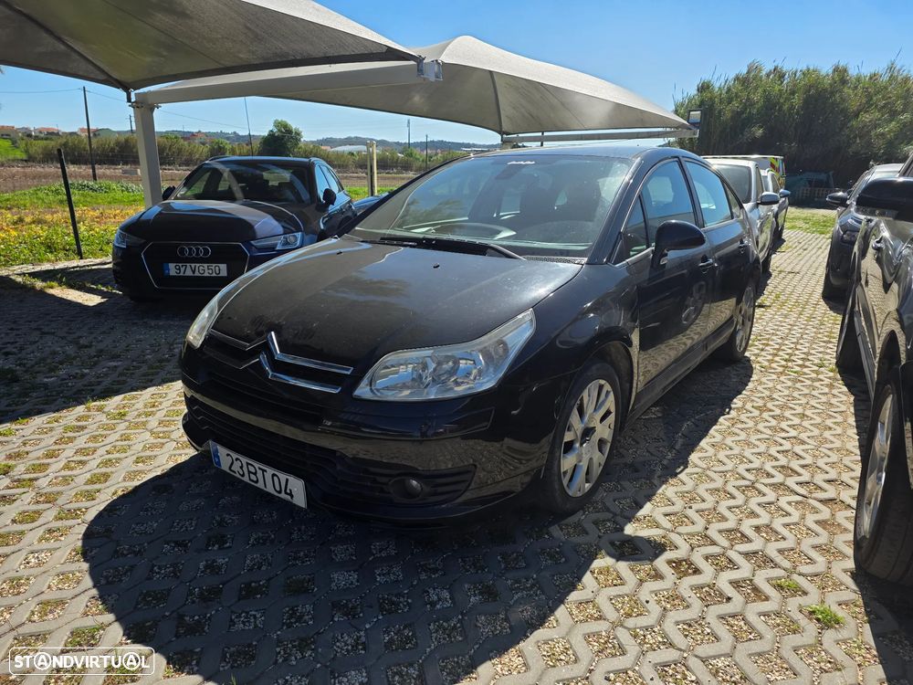 Citroën C4 1.6 HDi 110 Exclusive - 1