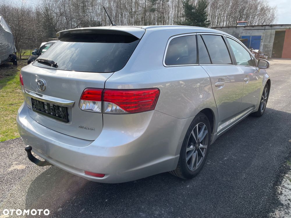 Toyota Avensis 1.6 Edition (2014) - 2