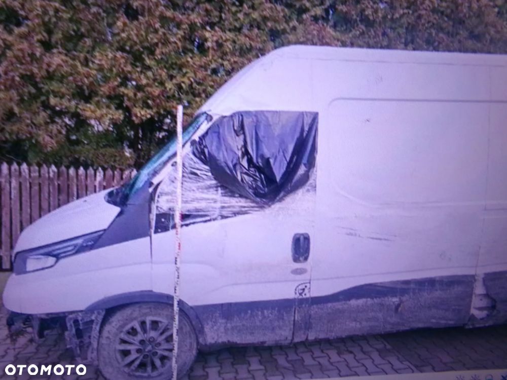 Iveco 35-180 3,0 diesel hi-matic - 11