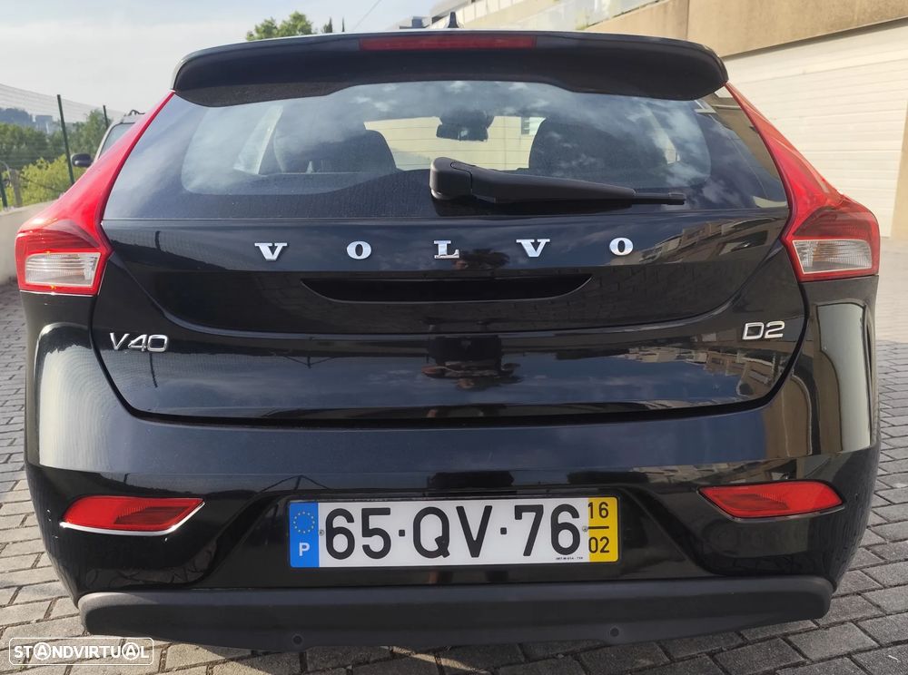Volvo V40 2.0 D2 Kinetic Eco - 2