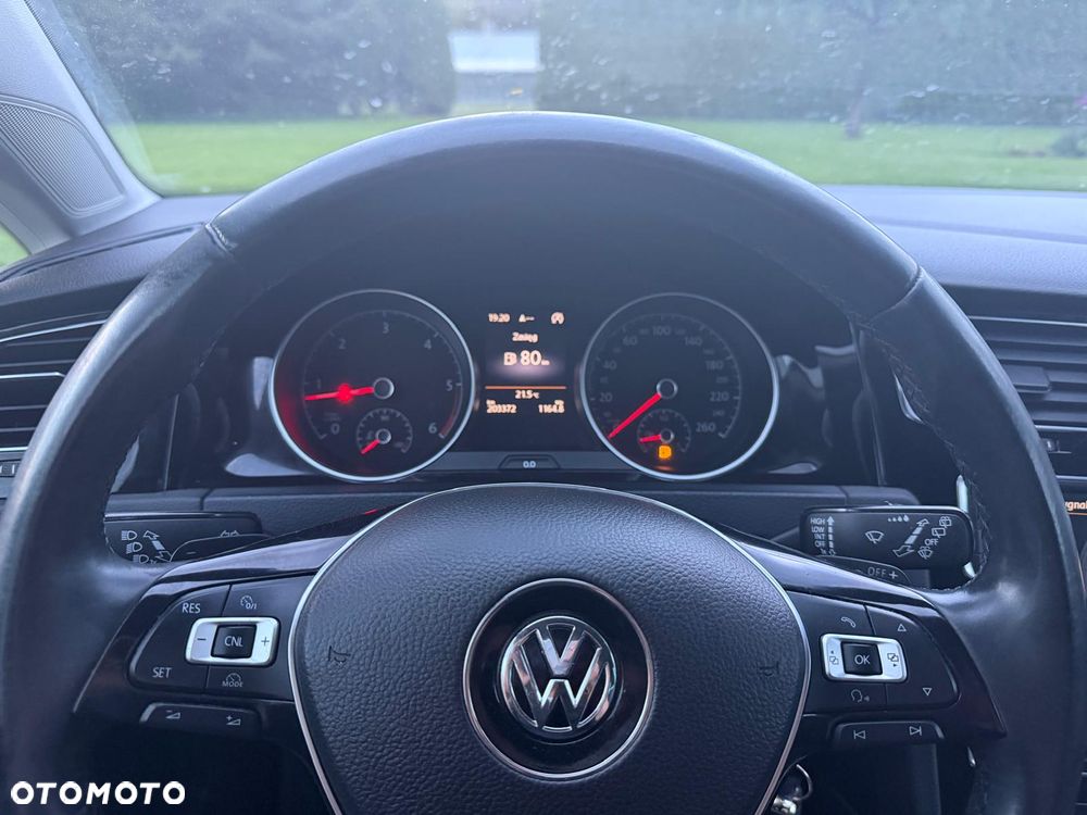 Volkswagen Golf 2.0 BlueTDI DSG Highline - 14