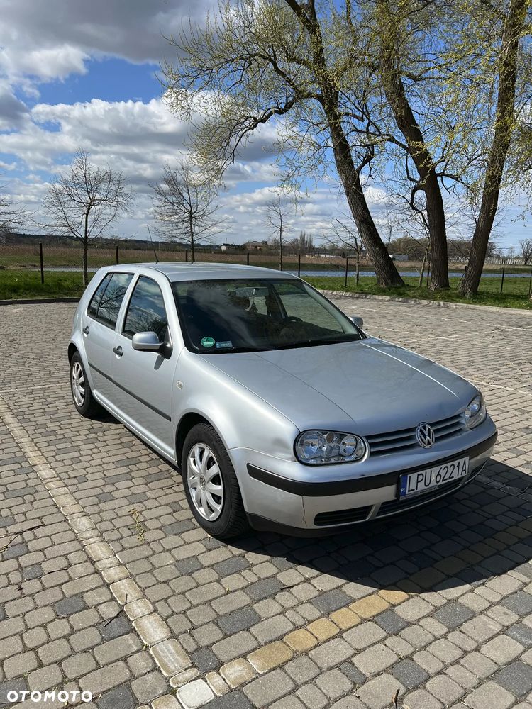 Volkswagen Golf 1.4 Trendline - 1