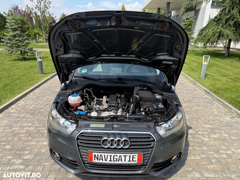 Audi A1 1.2 TFSI Attraction - 18