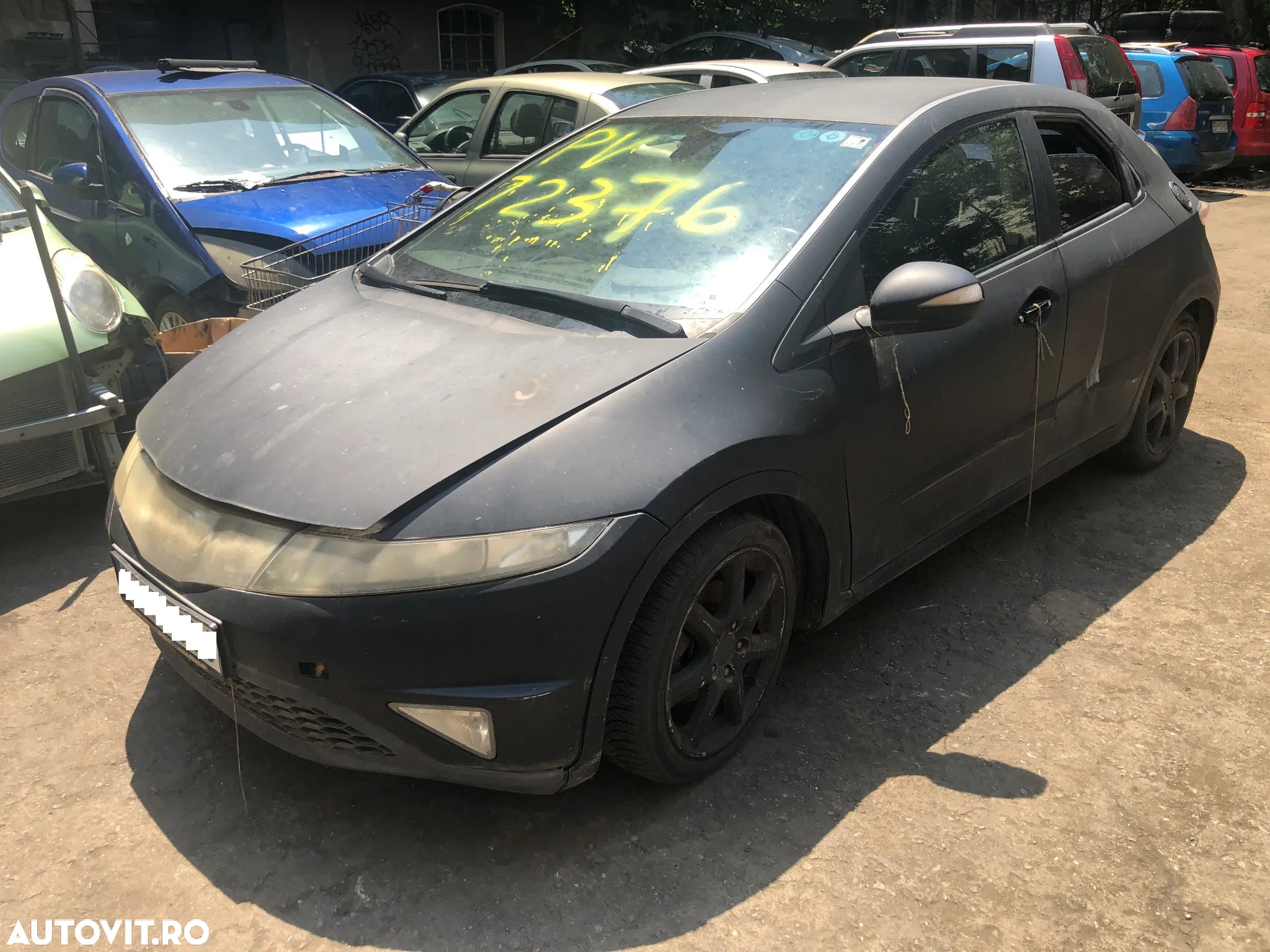 Dezmembrez Honda Civic 2007 1.8 benzina negru - 5