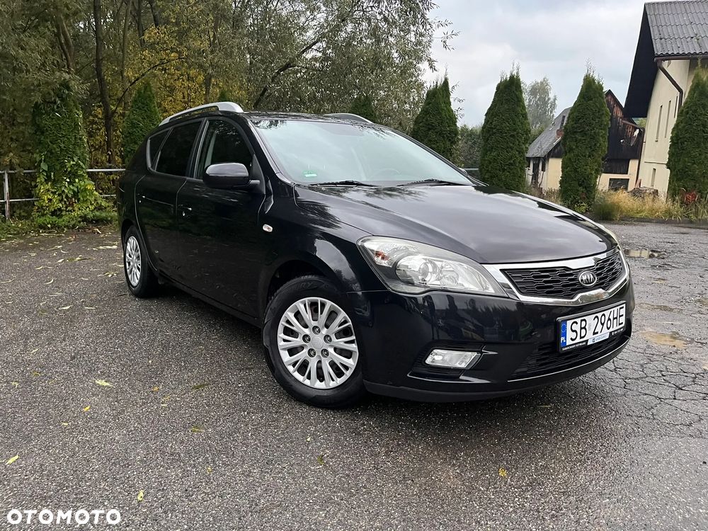 Kia Ceed Cee'd 1.4 L Euro2012 - 1