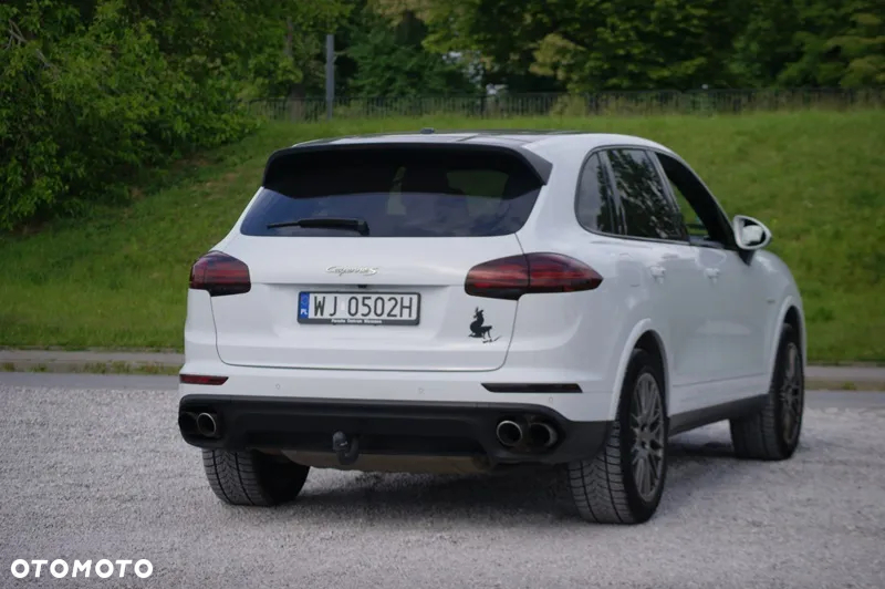 Porsche Cayenne - 15