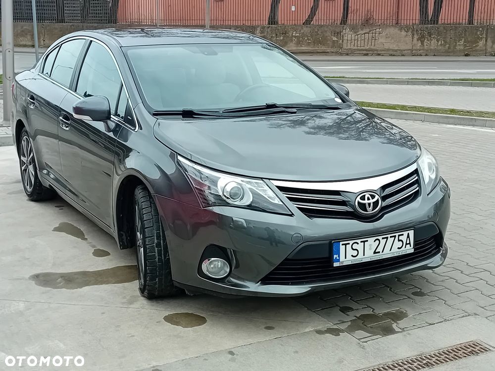 Toyota Avensis 2.2 D-4D Premium - 5