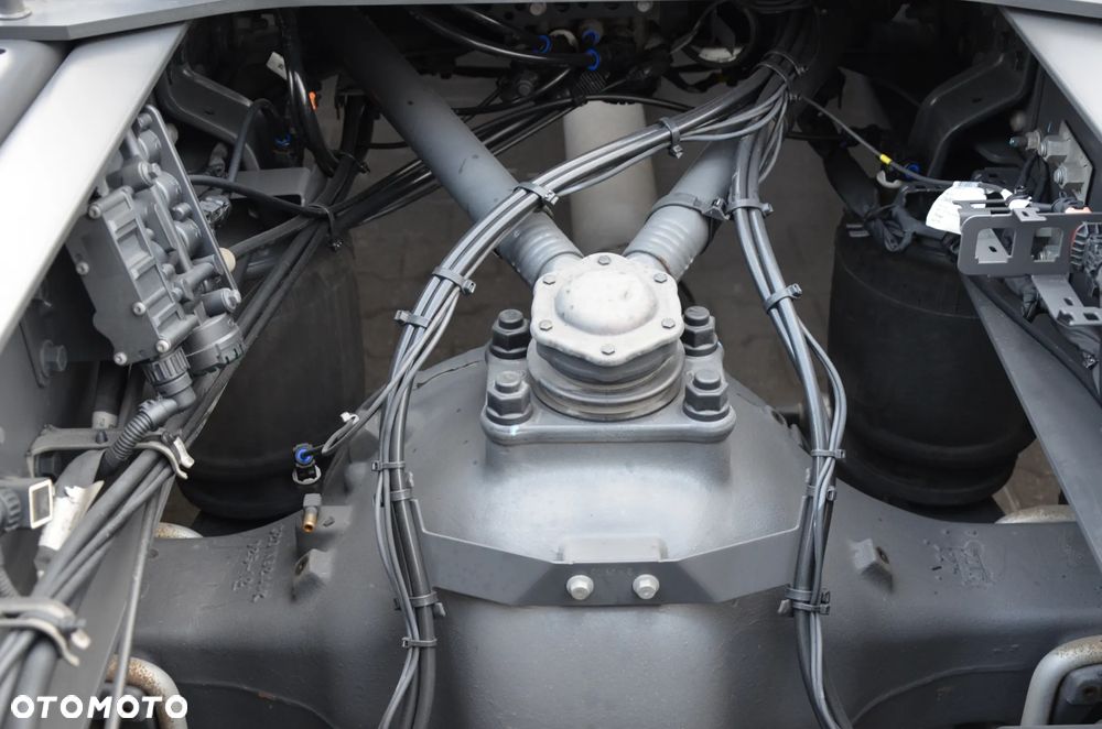 Volvo FH 5 / NEW / I-SAVE / KLIMA P. / LED / NAVI / KAMERA / 9548 - 11