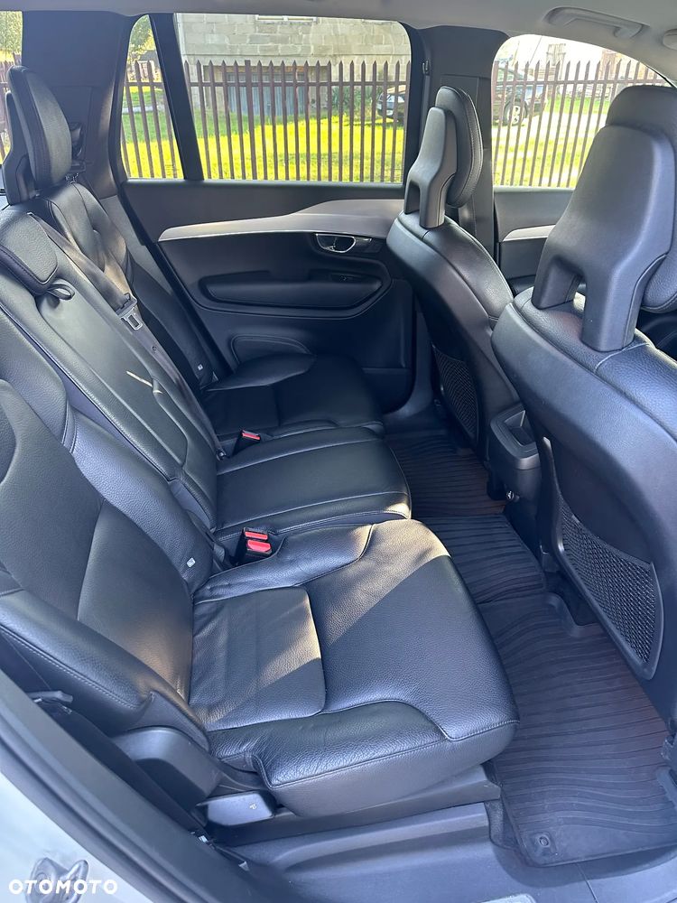Volvo XC 90 D5 AWD Momentum - 16