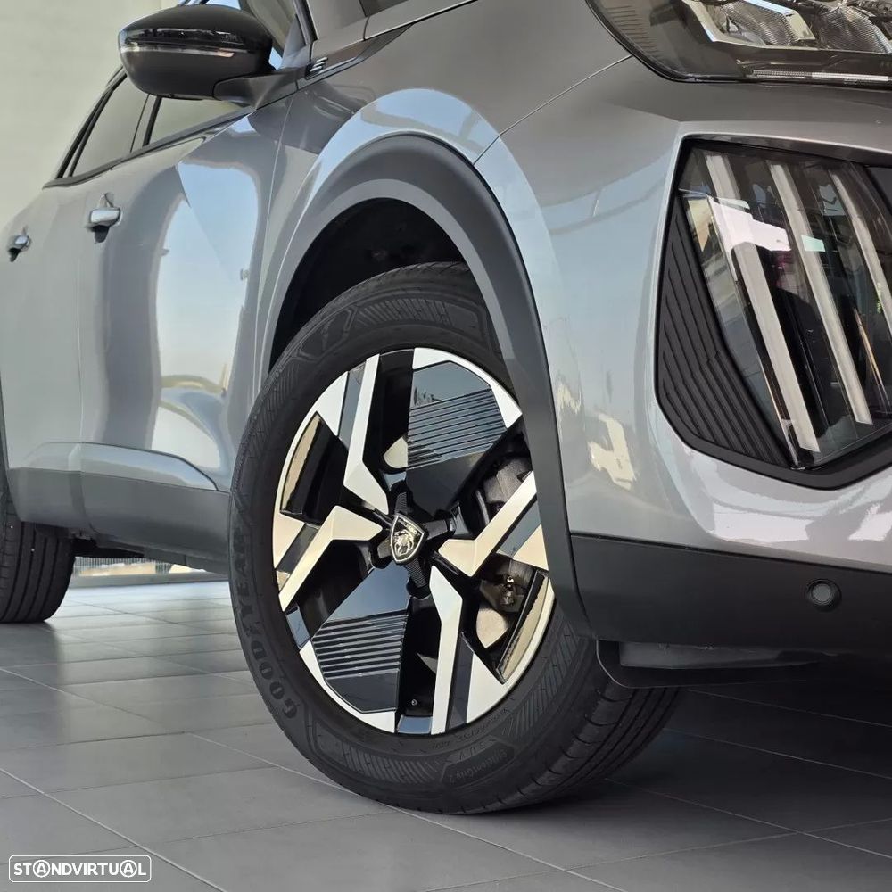 Peugeot e-2008 54 kWh Allure - 36