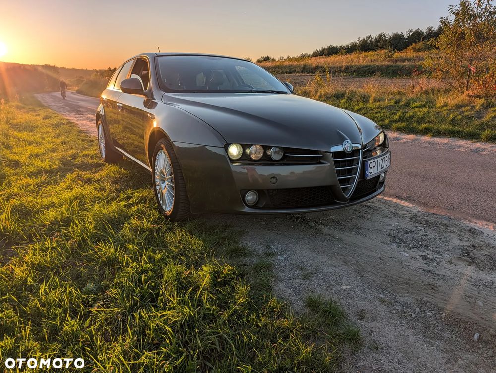 Alfa Romeo 159 - 6