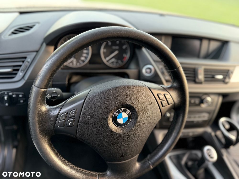 BMW X1 sDrive20d - 14