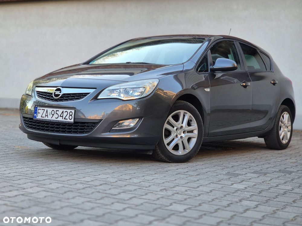 Opel Astra 1.4 Selection - 8