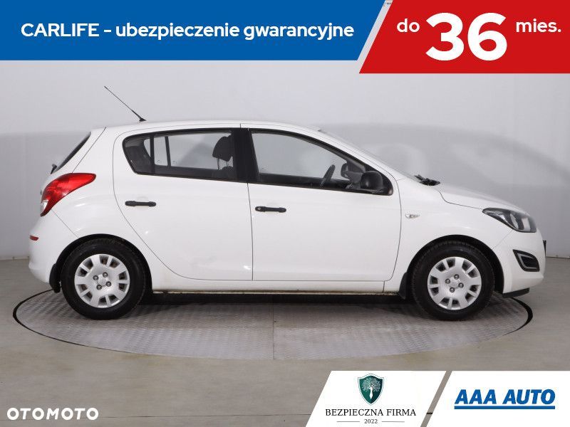 Hyundai i20 - 8