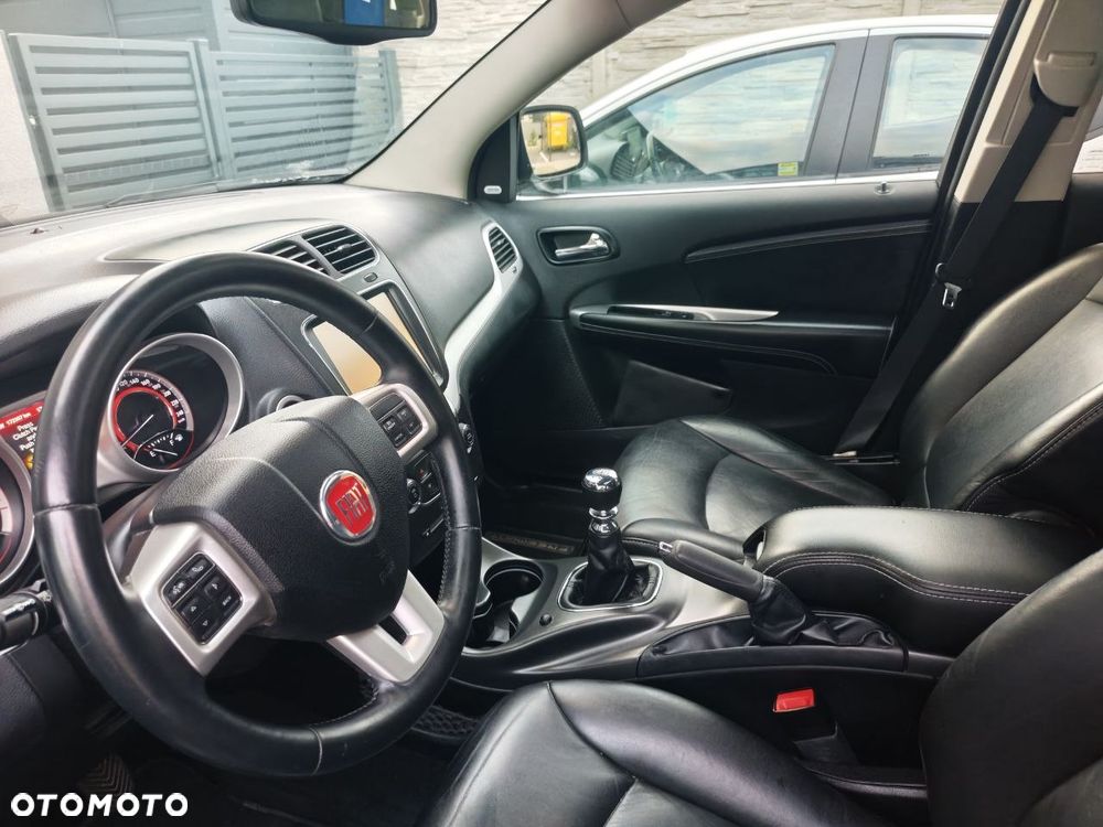 Fiat Freemont 2.0 Multijet Urban - 19