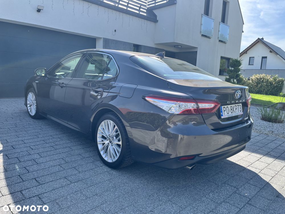 Toyota Camry 2.5 Hybrid Executive CVT - 7