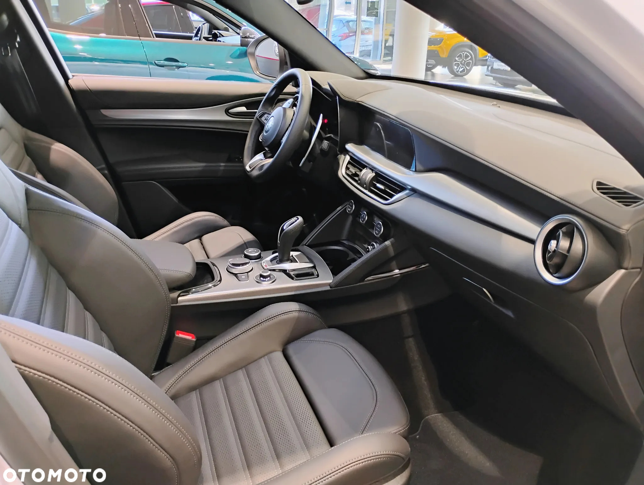 Alfa Romeo Stelvio 2.0 Turbo Veloce Q4 - 18