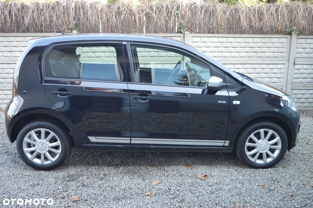 Volkswagen up! club - 9