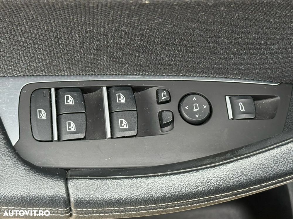 BMW X3 xDrive20i Aut. Luxury Line - 33