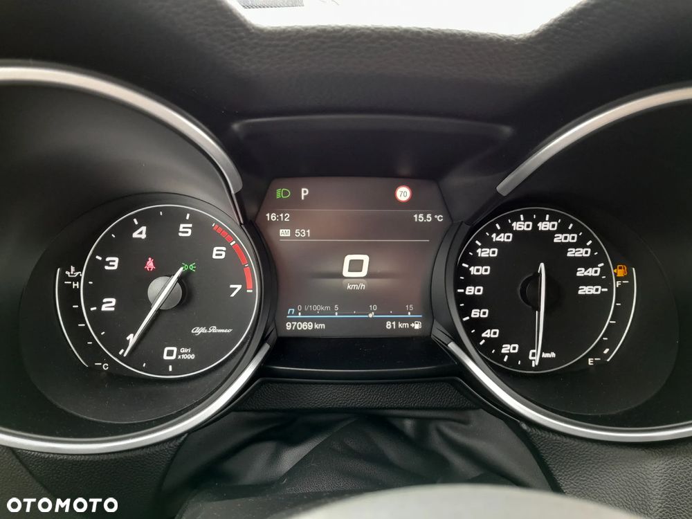 Alfa Romeo Stelvio 2.0 Turbo Veloce Q4 - 14
