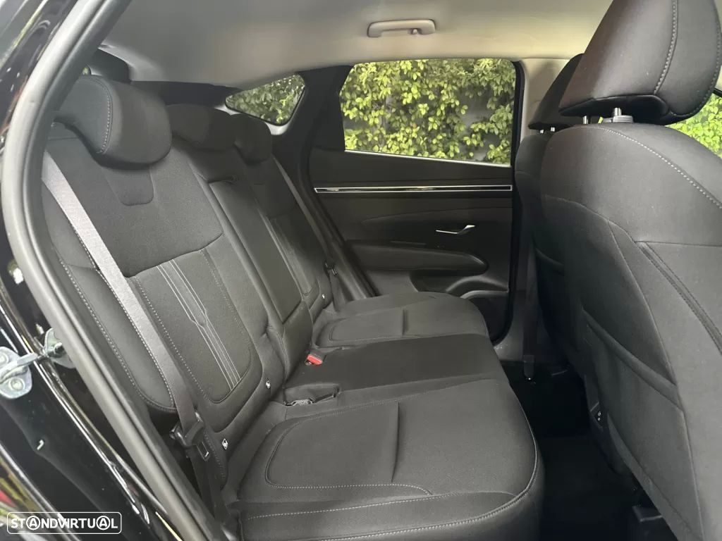 Hyundai Tucson 1.6 T-GDI HEV Premium - 16