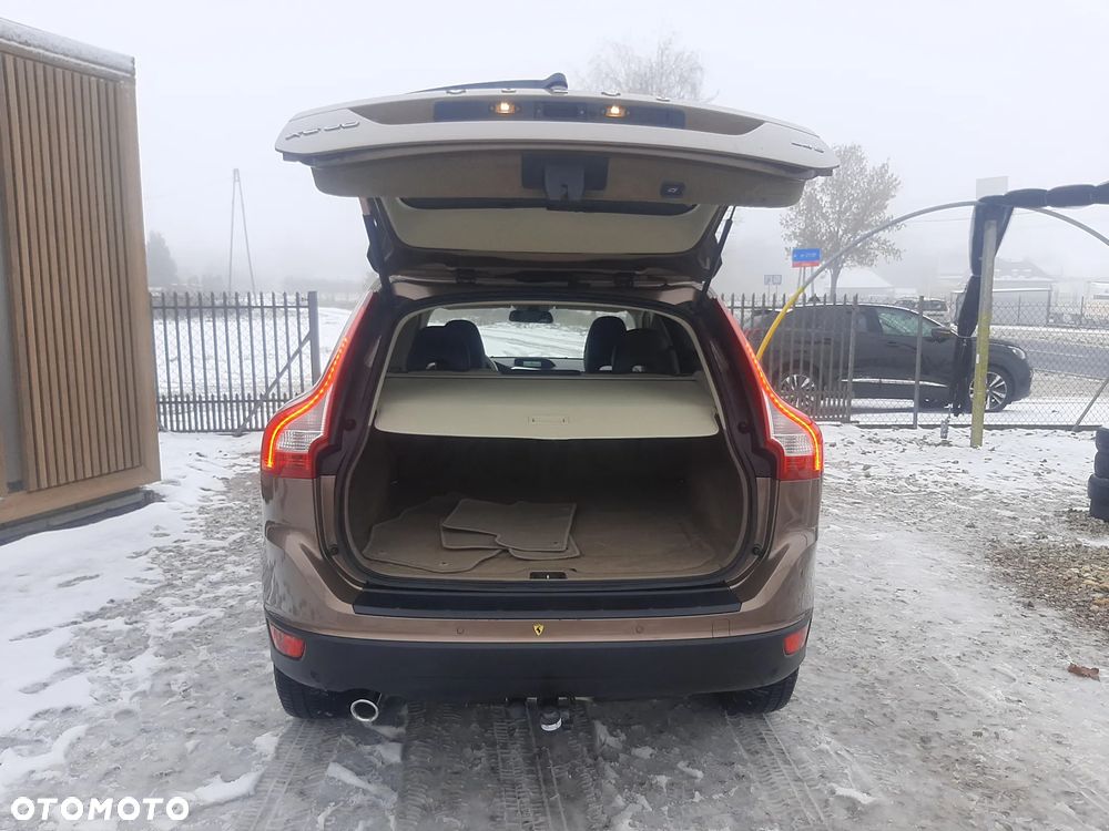 Volvo XC 60 2.4D Summum - 12