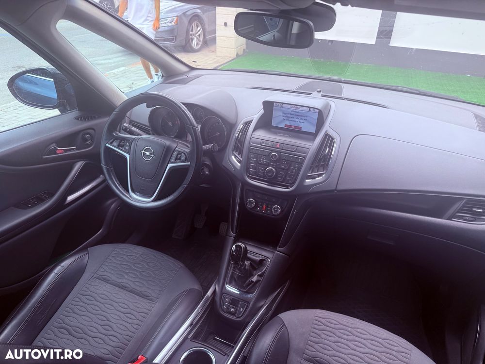 Opel Zafira 1.6 CDTI ECOTEC Start/Stop Cosmo - 12