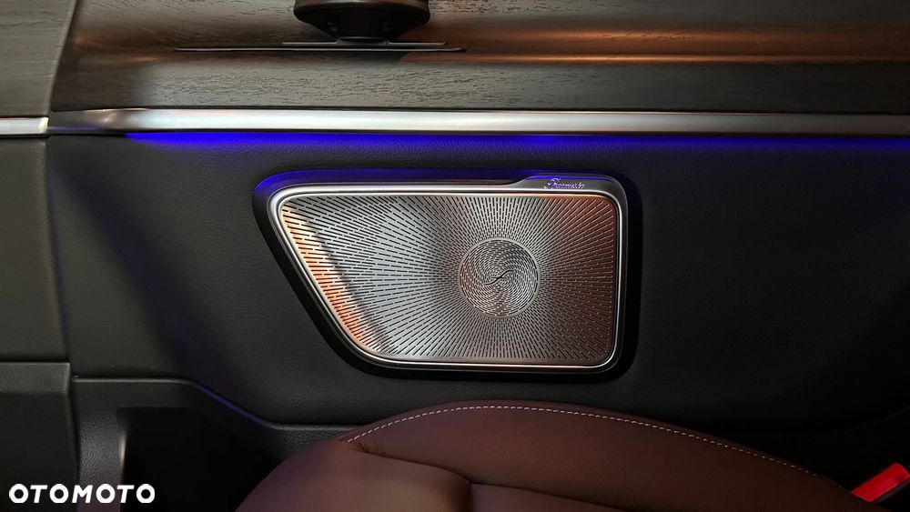 Mercedes-Benz Klasa V - 22