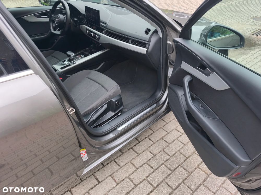 Audi A4 Avant 35 TFSI mHEV Advanced S tronic - 22