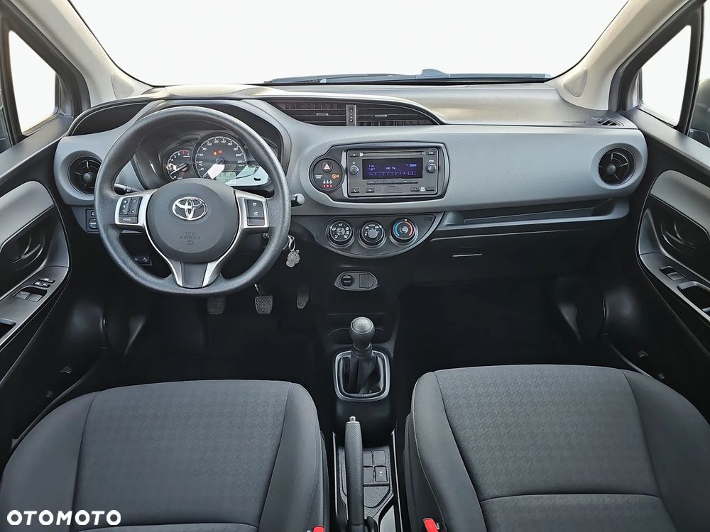 Toyota Yaris 1.0 Active - 5