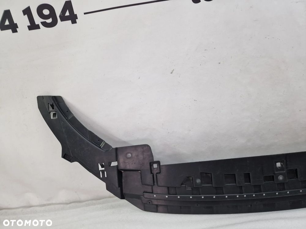 AUDI A3 / RS3 8V5 SEDAN LIFT 16- PŁYTA / OSŁONA POD ZDERZAK PRZEDNI , NR 8V5807233D , NR AUKCJI NSŁ493 - 9