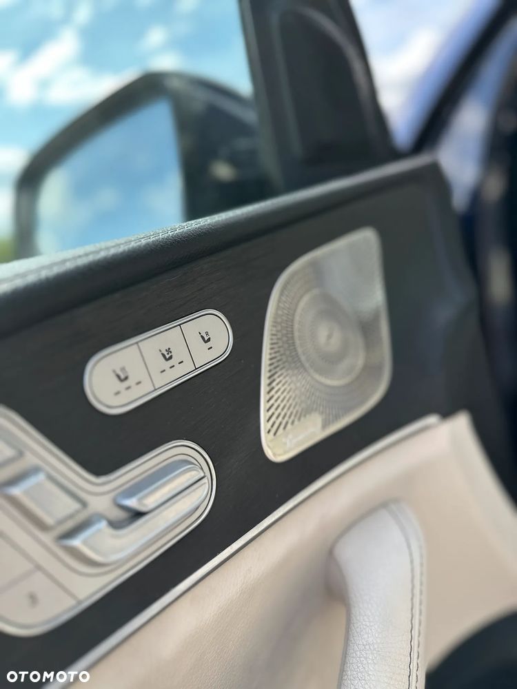 Mercedes-Benz GLE - 11