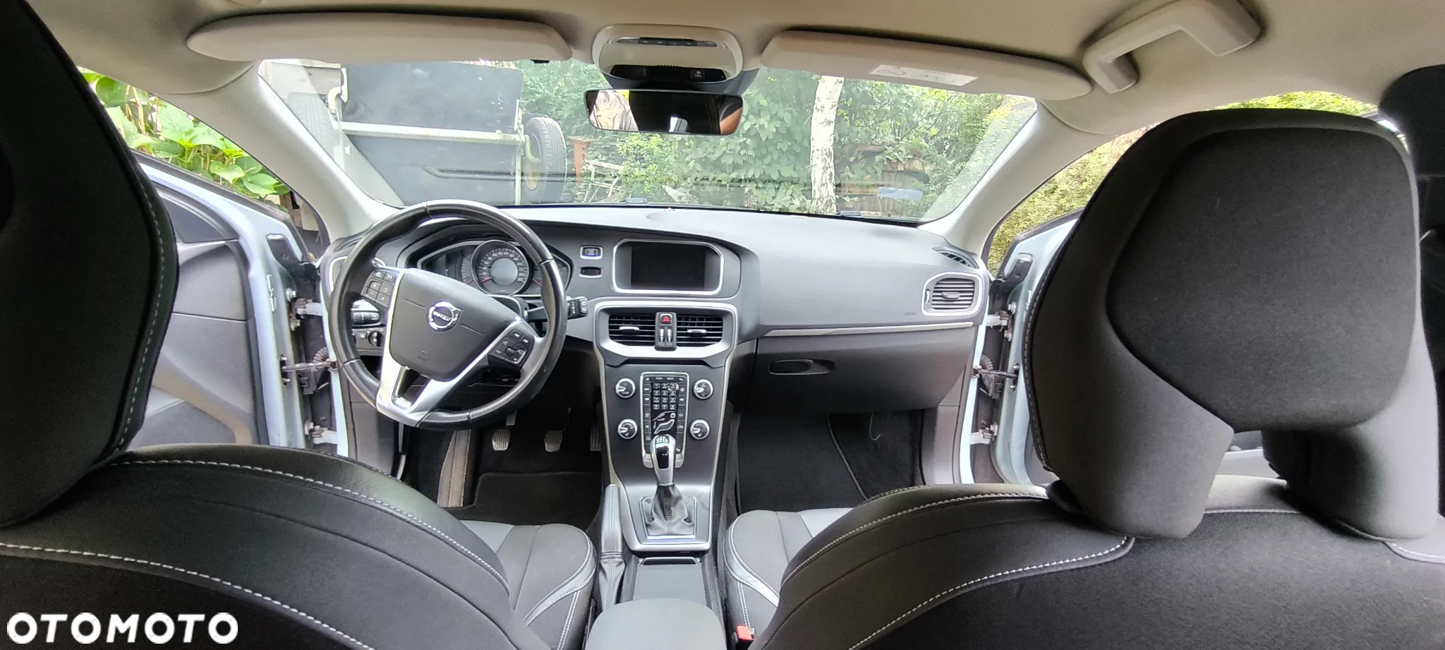 Volvo V40 D2 Drive-E Momentum - 27