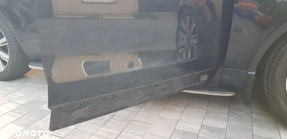 Land Rover Discovery 2.0 SD4 HSE - 36