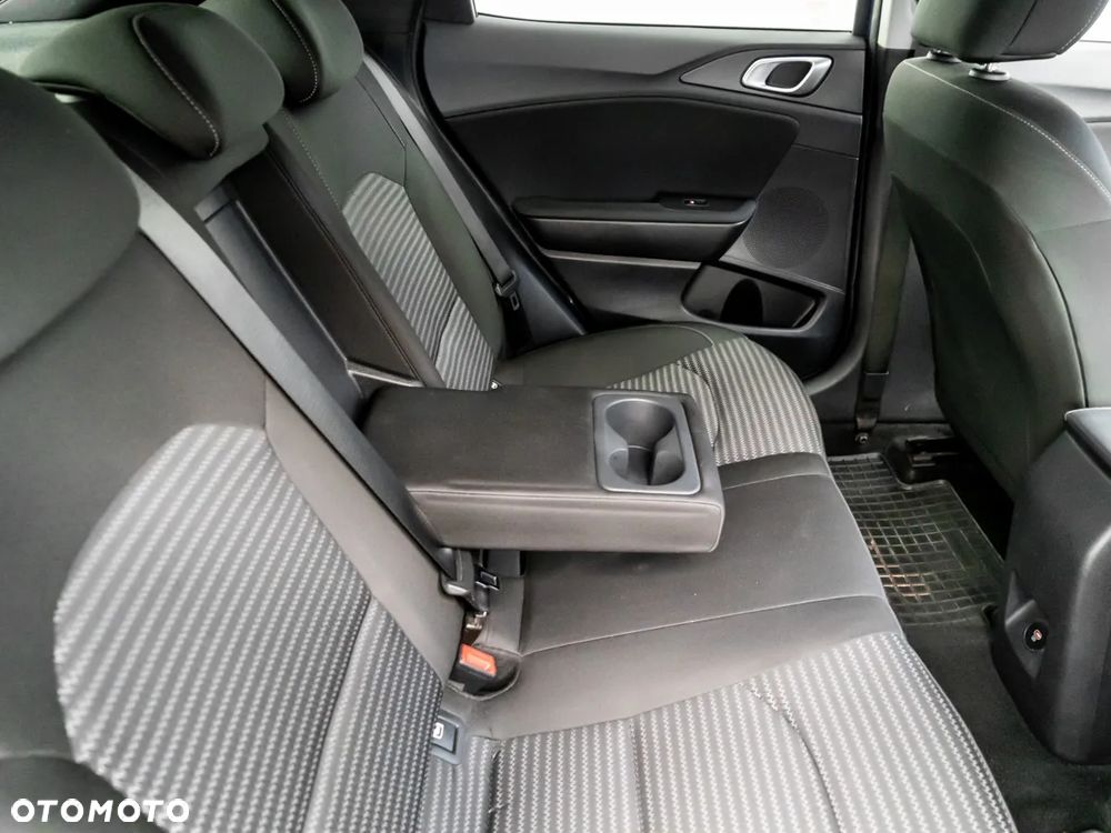 Kia XCeed 1.5 T-GDI M DCT - 26