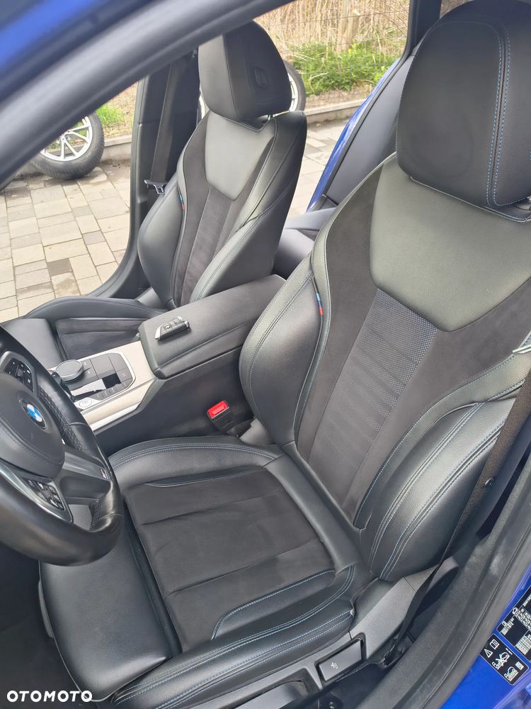 BMW Seria 3 320d xDrive M Sport Shadow - 22