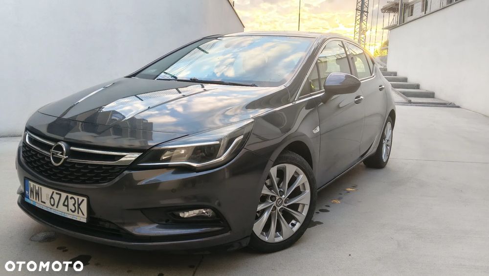 Opel Astra 1.4 T Elite - 1