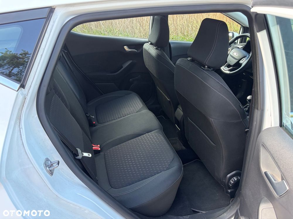 Ford Fiesta 1.1 Titanium - 17