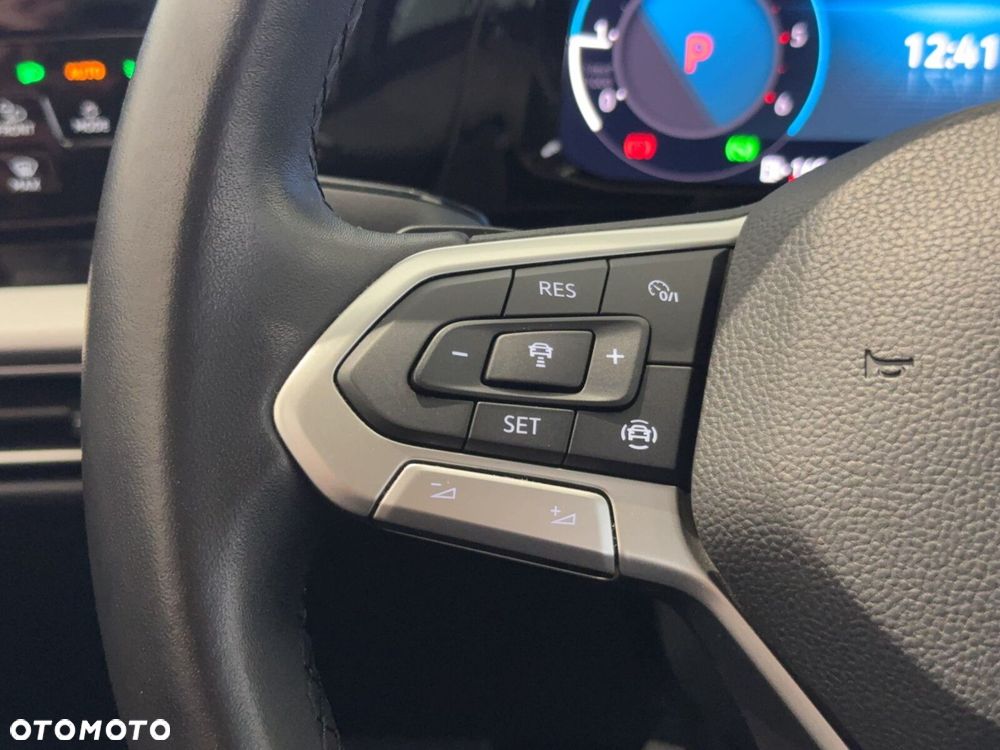 Volkswagen Golf Variant - 24