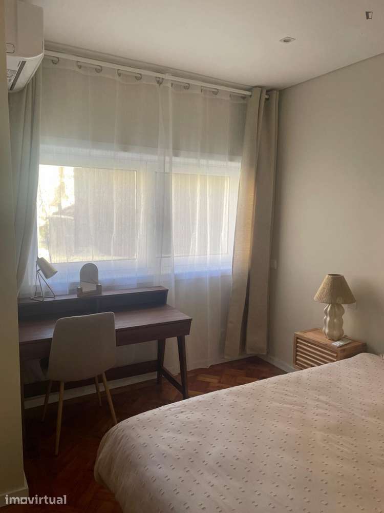 Quarto - localizado em Cedofeita Porto - Grande imagem: 2/38